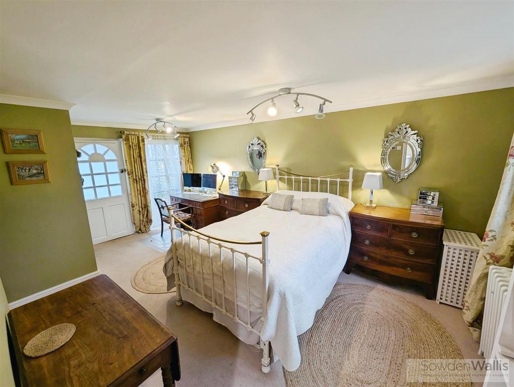 Annexe Room