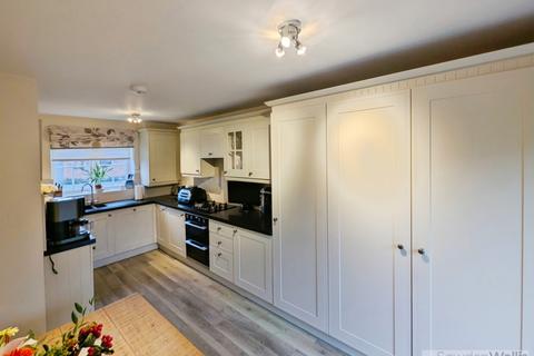 5 bedroom detached house for sale, Laughton Drive, Stamford