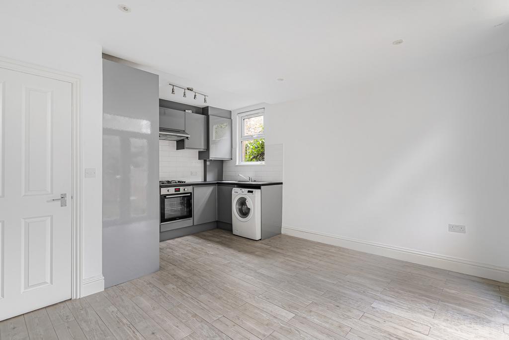 Kitchen/Reception
