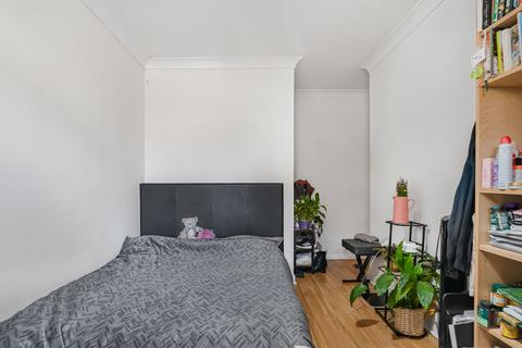 2 bedroom apartment for sale, Brabazon Street, London, E14
