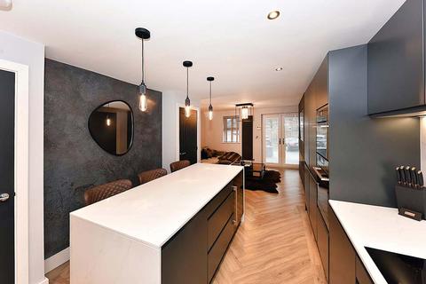 3 bedroom end of terrace house for sale, Ladyfield Street, Wilmslow, SK9