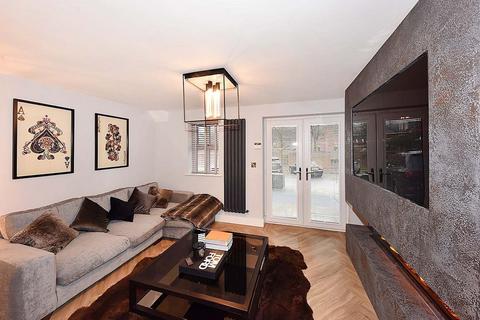 3 bedroom end of terrace house for sale, Ladyfield Street, Wilmslow, SK9