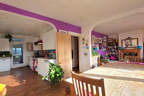 4 bedroom semi-detached house for sale, Egloshayle Road, Wadebridge