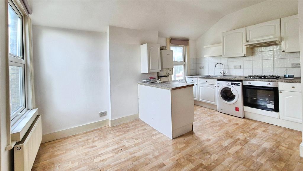 Kitchen/Reception