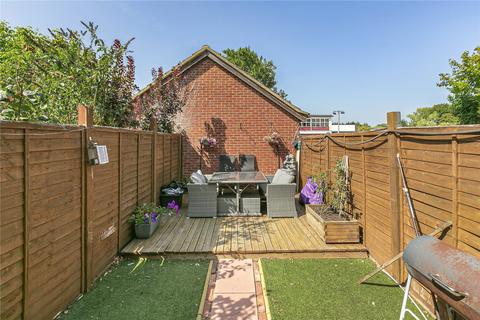 2 bedroom terraced house for sale, Beechwood Avenue, Sunbury-on-Thames, Surrey, TW16