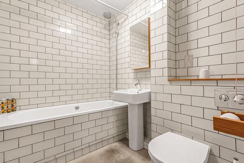 undefined, Sclater Street, London, E1