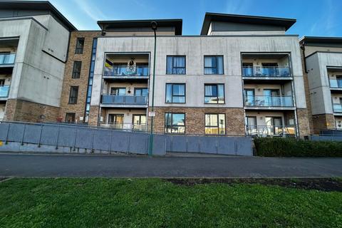 2 bedroom ground floor flat for sale, Hammonds Drive, Peterborough, PE1