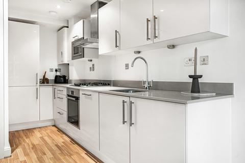 1 bedroom apartment for sale, Scriven Street, London, E8
