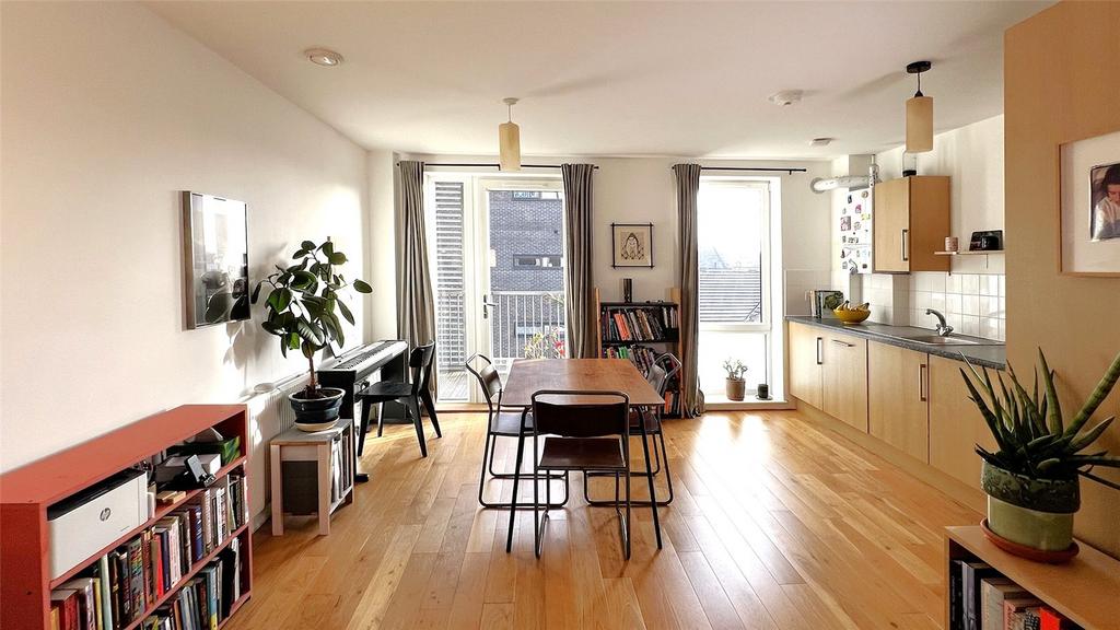 Reception/Kitchen