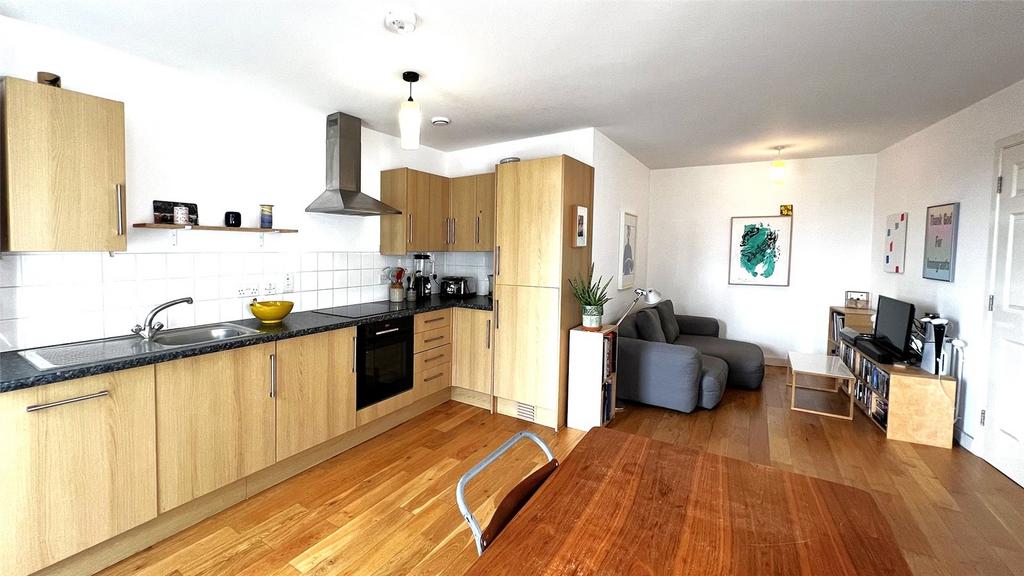 Kitchen/Reception