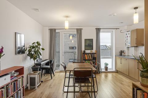 Collent Street, London, E9