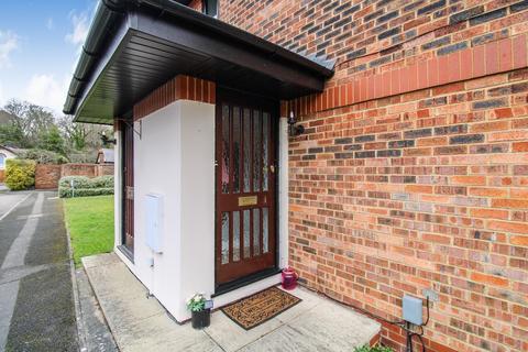 2 bedroom maisonette for sale, Waterside Court,  Fleet, GU51