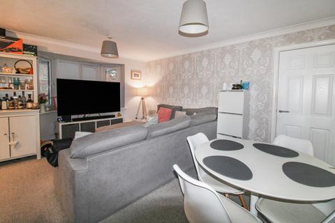 2 bedroom maisonette for sale, Waterside Court,  Fleet, GU51