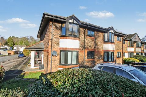 Waterside Court,  Fleet, GU51