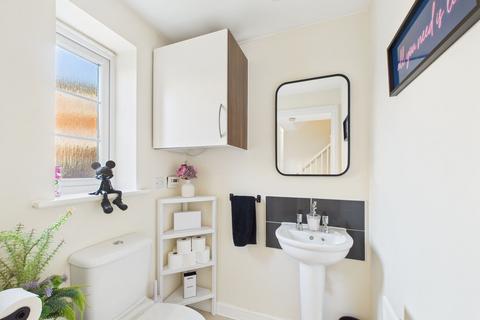 3 bedroom townhouse for sale, Lima Way, Peterborough, PE2