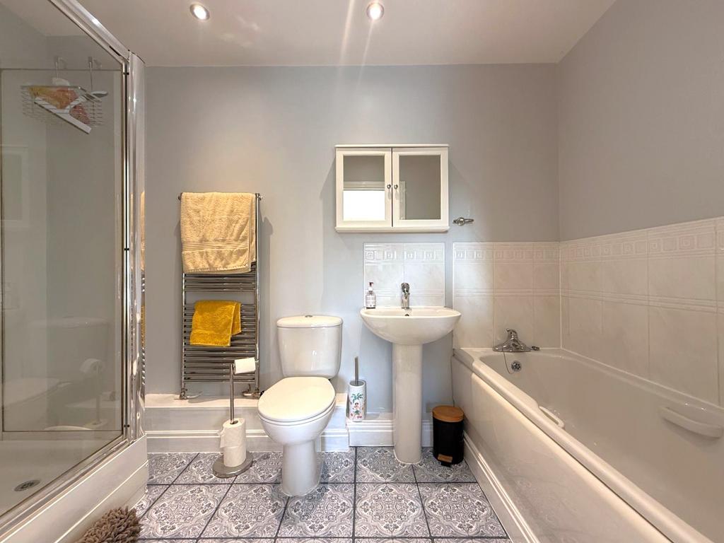 En-suite One