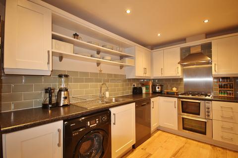 3 bedroom end of terrace house for sale, Woodley Green, Witney, OX28