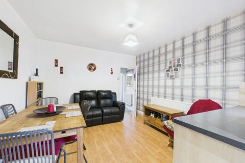 4 bedroom semi-detached house for sale, Middletons Road, Yaxley, PE7