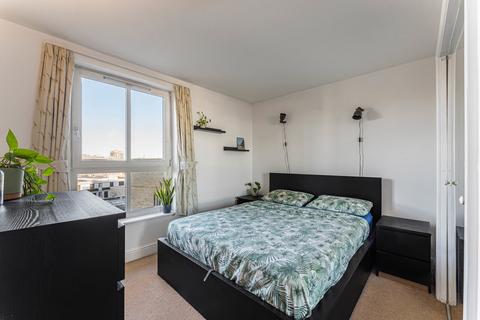 1 bedroom apartment for sale, Commercial Road, London, E1