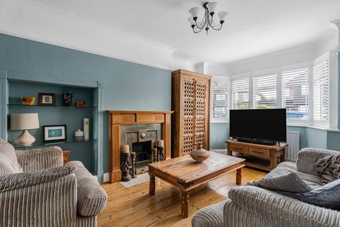 4 bedroom semi-detached house for sale, Hurstdene Avenue, Staines-upon-Thames, Surrey, TW18