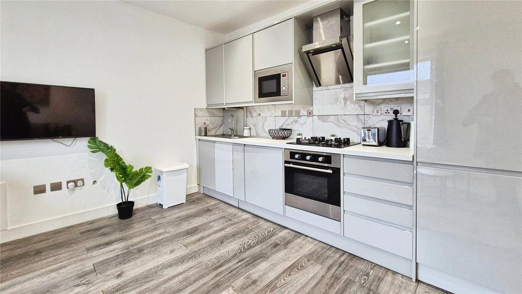 Kitchen/Reception