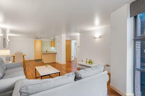 2 bedroom apartment for sale, Britton Street, London, EC1M