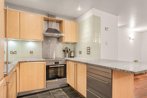2 bedroom apartment for sale, Britton Street, London, EC1M