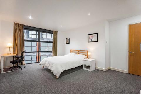 2 bedroom apartment for sale, Britton Street, London, EC1M