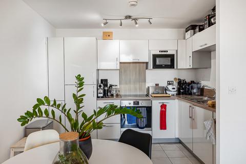 1 bedroom apartment for sale, Collins Tower, Blues Street, London, E8
