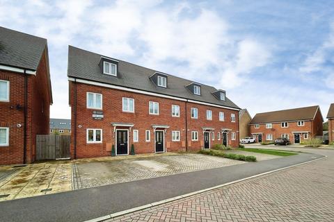 Waterfield Close, Off Thorpe Road, Peterborough, PE3