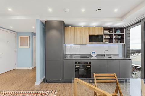 1 bedroom apartment for sale, Western Gateway, London, E16