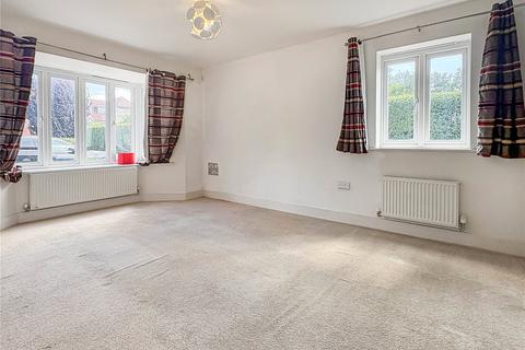 2 bedroom apartment for sale, Dunnell Close, Sunbury-on-Thames, Surrey, TW16