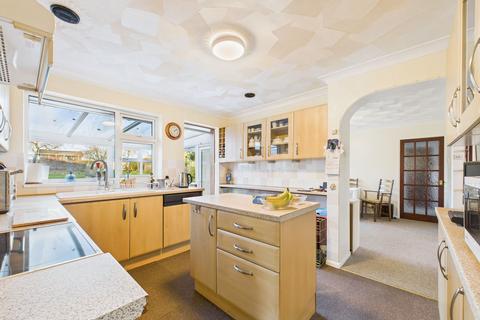 3 bedroom detached bungalow for sale, Folksworth Road, Norman Cross, PE7