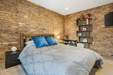 2 bedroom apartment for sale, Cartwright Street, London, E1