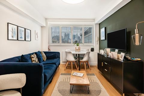 2 bedroom apartment for sale, Turner Street, London, E1