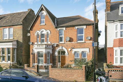 2 bedroom maisonette for sale, Lewin Road, London, SW16