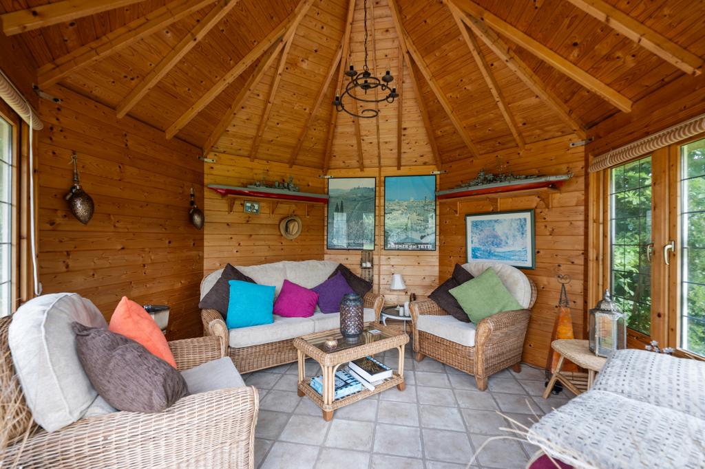 Summer House