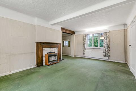 4 bedroom detached house for sale, Hollybank Road, Surrey KT14