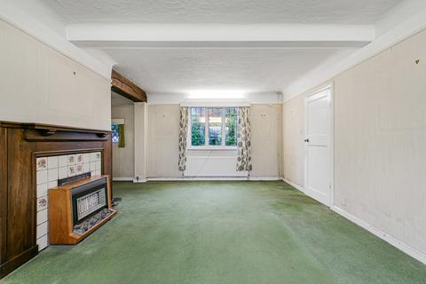 4 bedroom detached house for sale, Hollybank Road, Surrey KT14