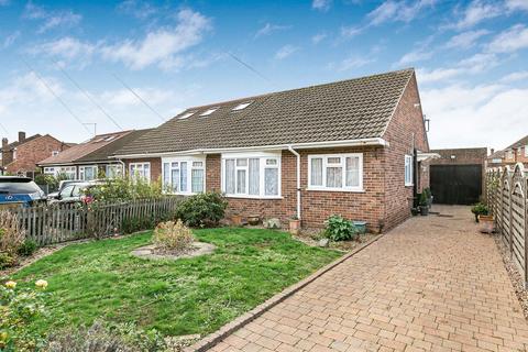 2 bedroom bungalow for sale, Conway Road, Feltham, TW13