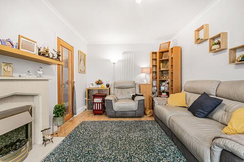 2 bedroom bungalow for sale, Conway Road, Feltham, TW13