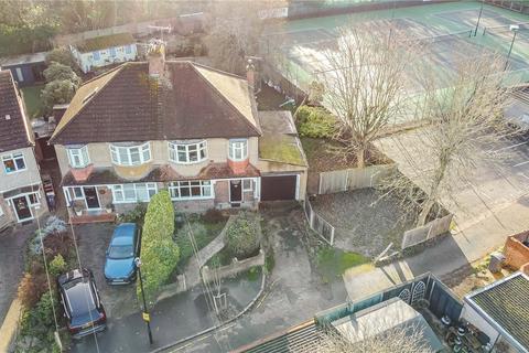 3 bedroom semi-detached house for sale, Kneller Gardens, Isleworth, TW7