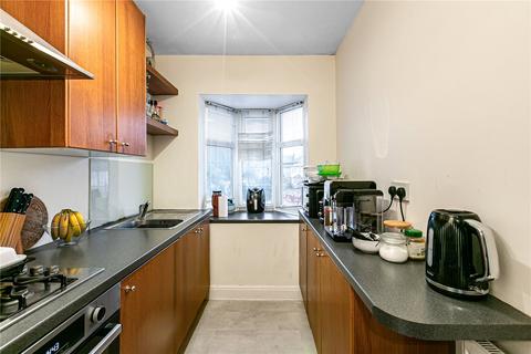 undefined, Kneller Gardens, Isleworth, TW7