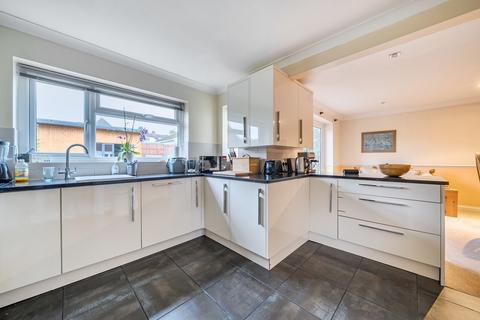 4 bedroom detached house for sale, Clovelly Road, Hindhead, Surrey, GU26
