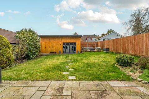 4 bedroom detached house for sale, Clovelly Road, Hindhead, Surrey, GU26