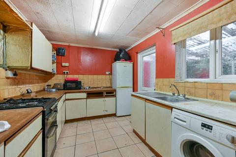 3 bedroom terraced house for sale, Whittle Road, Heston, Hounslow, TW5