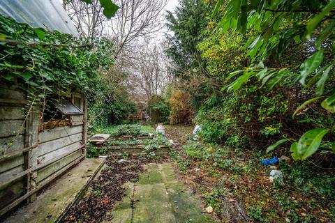 undefined, Whittle Road, Heston, Hounslow, TW5