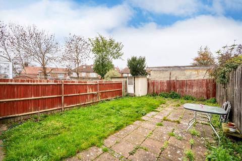 6 bedroom house for sale, The Drive, Isleworth, TW7