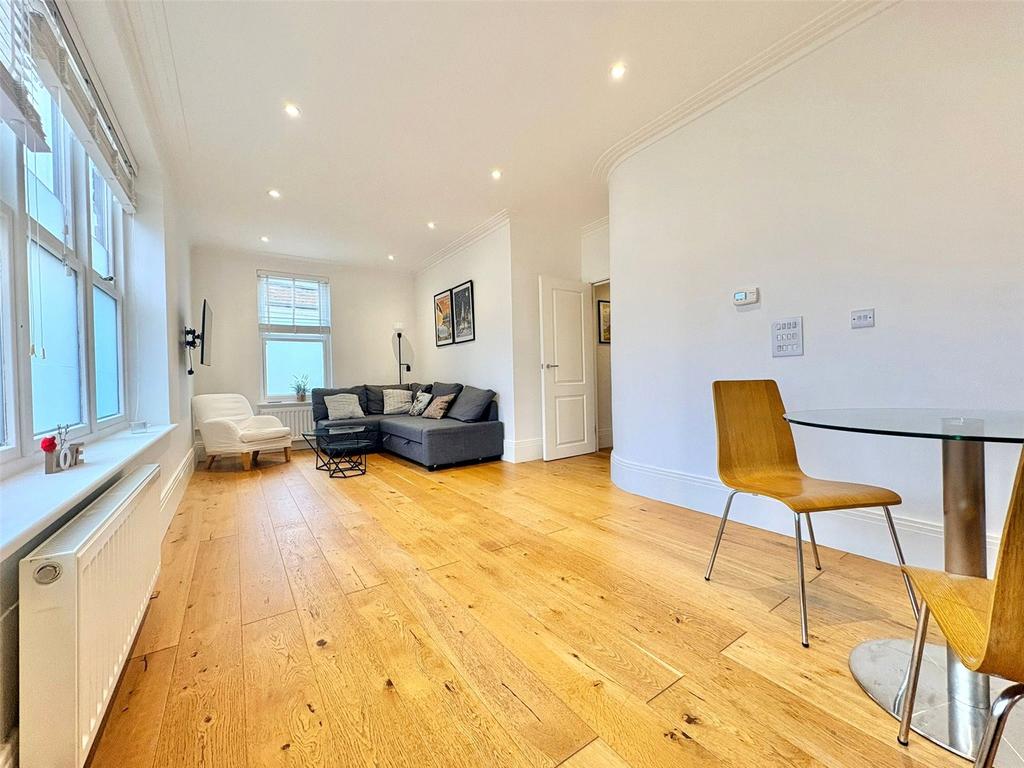Reception/Kitchen