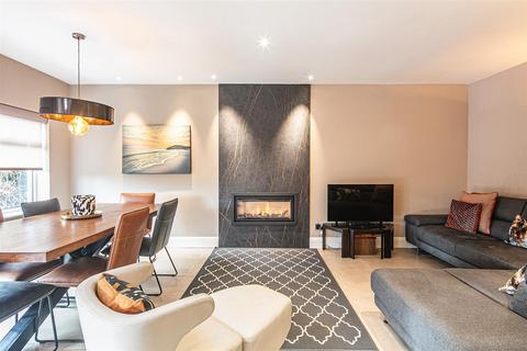 4 bedroom semi-detached house for sale, 37 Brickhouse Lane, Dore, S17 3DQ